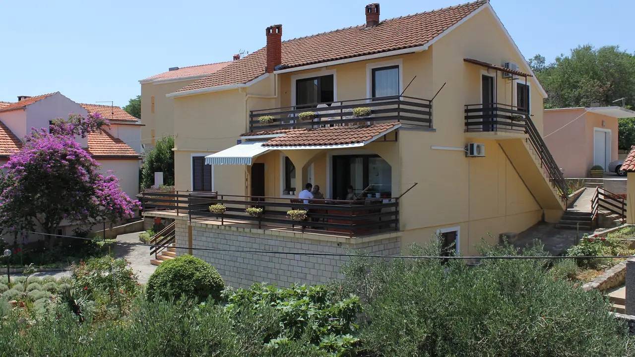 Appartamento vacanze a Isola Lunga a partire da 143€ a notte