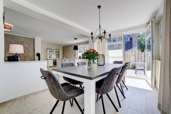 Ferienhaus für 8 Personen, mit Garten und Sauna in Prerow - 4