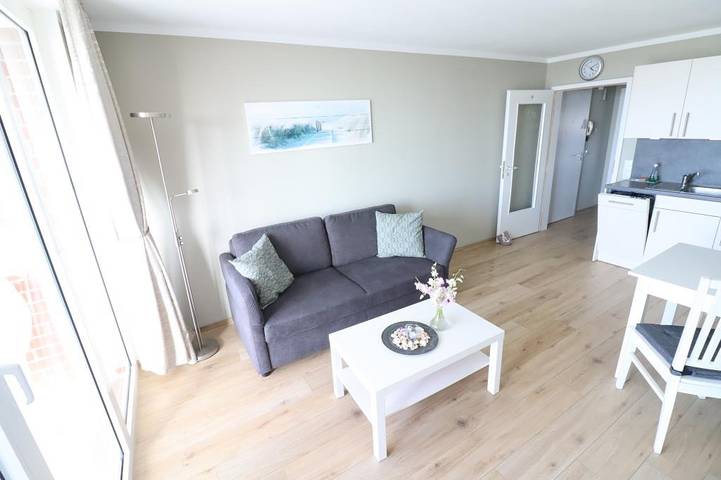 Ferienwohnung für 2 Personen, mit Sauna und Balkon/Terrasse sowie Meerblick und Balkon in Sahlenburg - 3