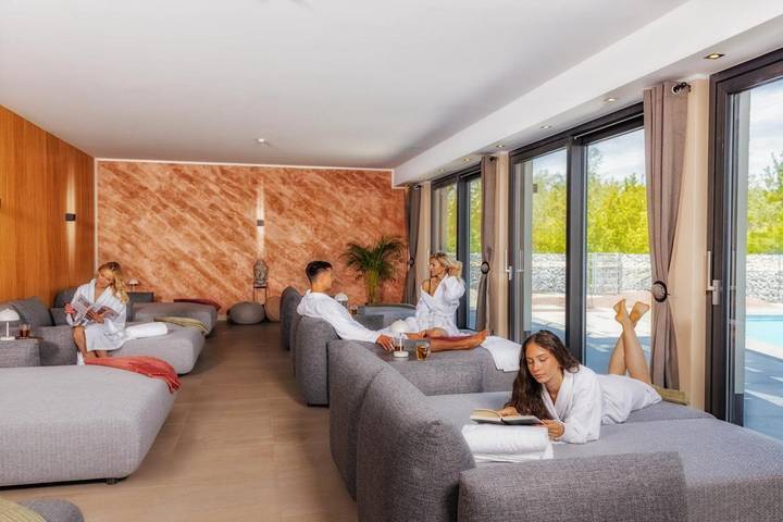 Hotel für 4 Personen, mit Sauna und Pool sowie Garten, mit Haustier in Elbe-Börde-Heide - 4