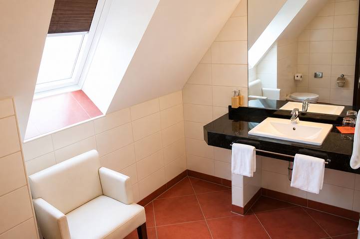 Adena Hotel Bremerhaven - Einzelzimmer in Bremerhaven-Mitte, Bremerhaven
