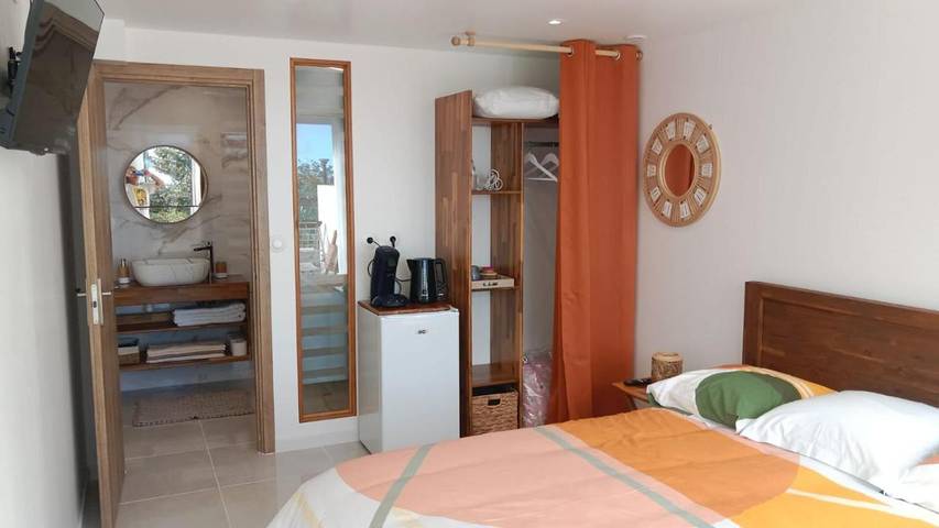 Maison d’hôte pour 2 personnes, avec jardin et vue