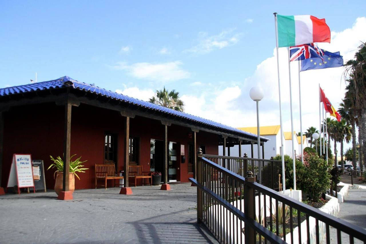Two-Bedroom Apartment in Caleta de Fuste, Antigua