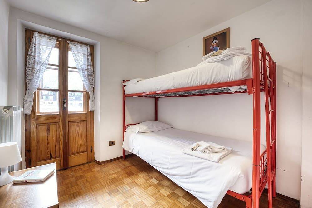 Ganze Wohnung, Gemütliche Wohnung für 6 Leute mit  W-Lan, Tv, Balkon, Haustiere erlaubt und Panoramablick in Isella (Macugnaga), Macugnaga