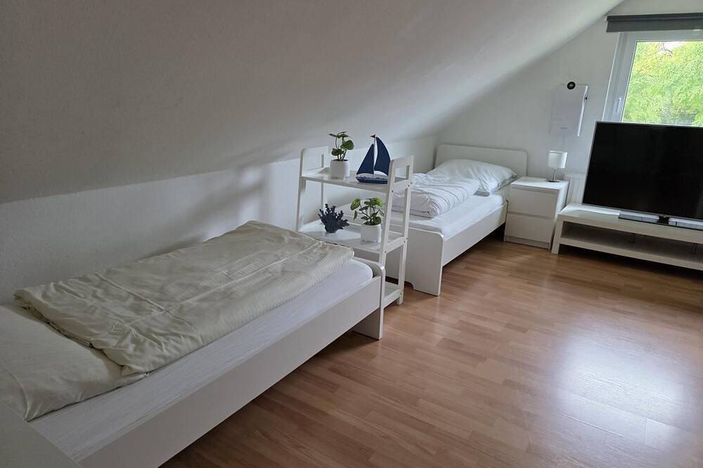 Ganze Wohnung, Brückner, Thomas - Haus Lina, Wohnung 4 - Wohnung 4 in Tarp, Grünes Binnenland