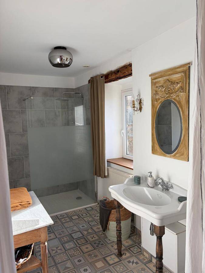 Chambre d’hôte pour 2 personnes, avec vue et jardin, animaux acceptés à Pommerit-Jaudy