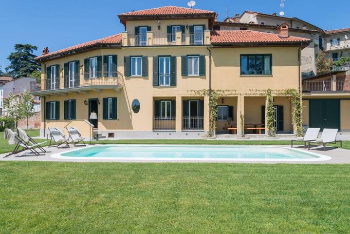 Appartamento per 12 persone, con Piscina a Vignale Monferrato