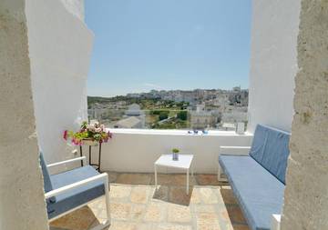 Chambre d’hôte pour 2 personnes, avec balcon et vue à Ostuni