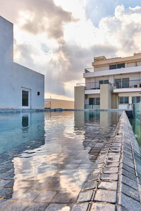 Gîte pour 4 personnes, avec terrasse et piscine dans Gzira - 4