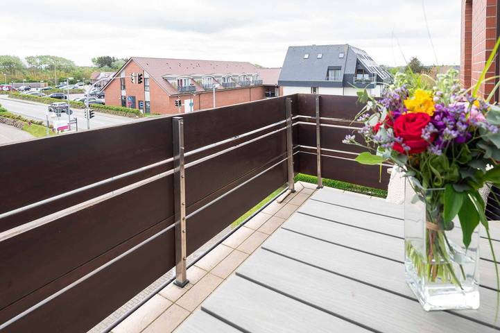 Ganze Wohnung, Helle 2-Zimmerwohnung mit ca. 39 m² in zentraler Lage, für 2 Personen in Wenningstedt, Sylt