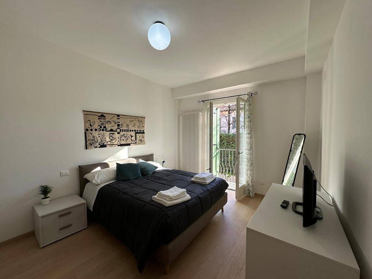 Casa Mirandola in Contra' Sant' Andrea in Vicenza, Vicenza Provinz