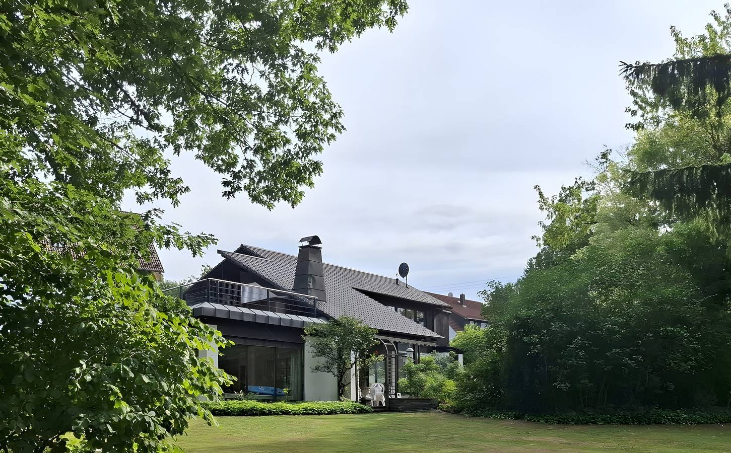 Ferienhaus 'Mit Schwimmhalle' mit privater Terrasse, privatem Garten und Wi-Fi in Burgthann, Franken