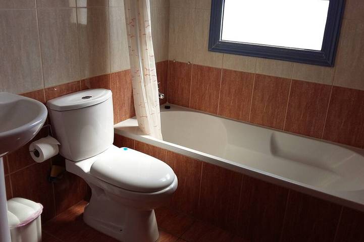 Gîte pour 4 personnes, avec piscine et balcon à Paphos (ville) - 4