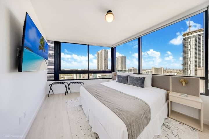 Ganze Wohnung, Ferienwohnung für 4 Personen mit Pool in Miami, Florida
