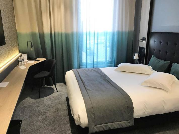 Hôtel pour 3 personnes, avec terrasse et jardin à Bruz - 3