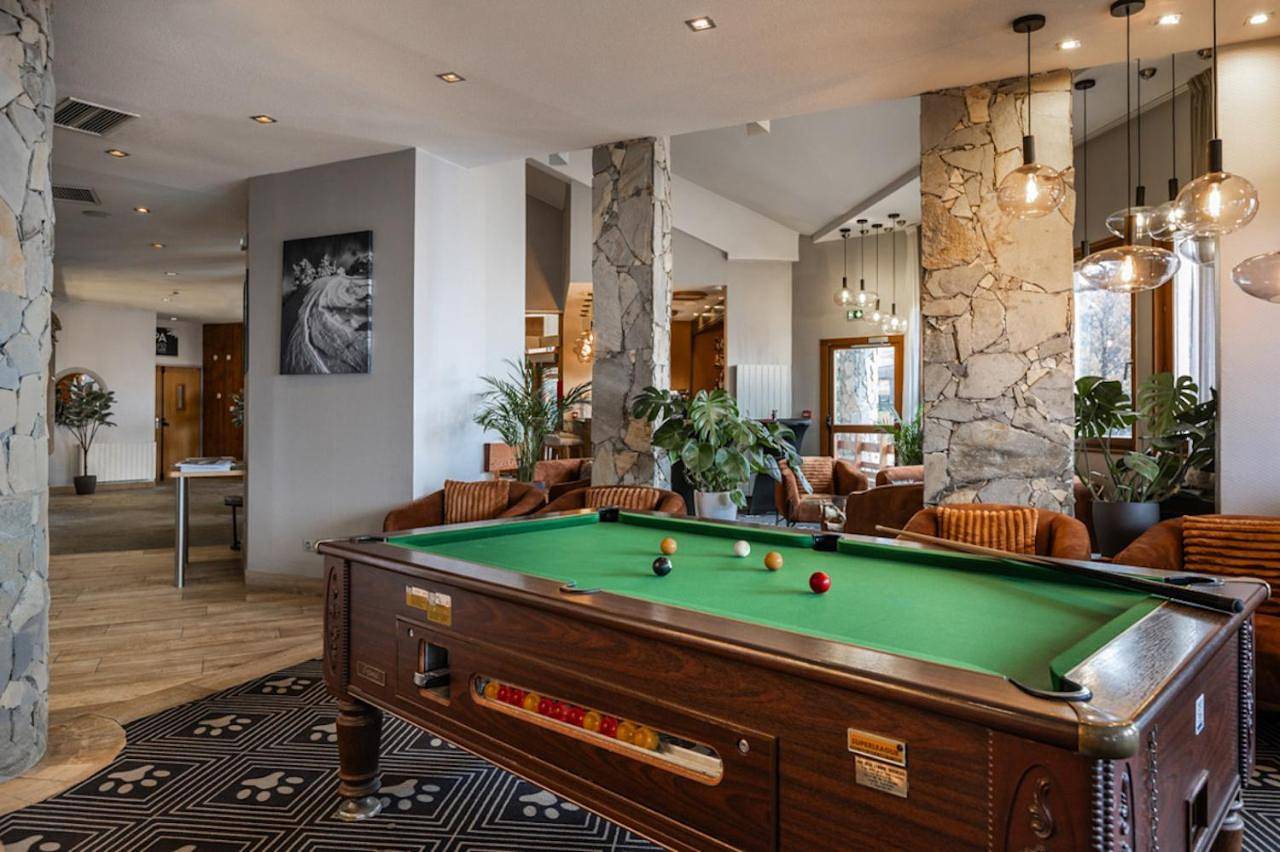 Royal Ours Blanc Boutique Hôtel & Spa in Huez, Parc national des Écrins