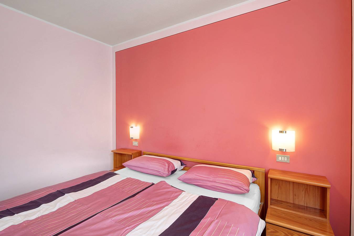 Entire apartment, Apartment 'Chalet Meridiana Appartamento 4' with Mountain View in Livigno (Town), Livigno