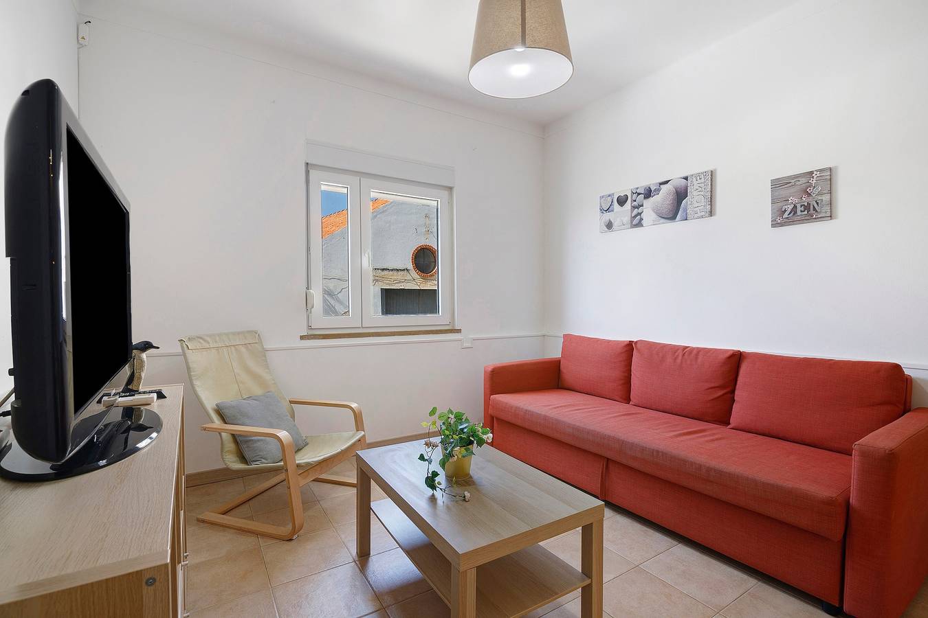 Apartamento inteiro, Apartamento 'Fantástico T2 Albufeira Centro' com Vista Mar, Wi-Fi e Ar Condicionado in Albufeira, Distrito de Faro