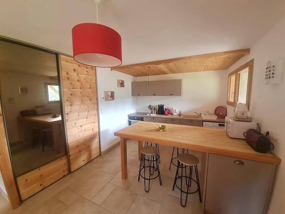 Appartement entier, One-Bedroom Apartment in Arvieux, Queyras