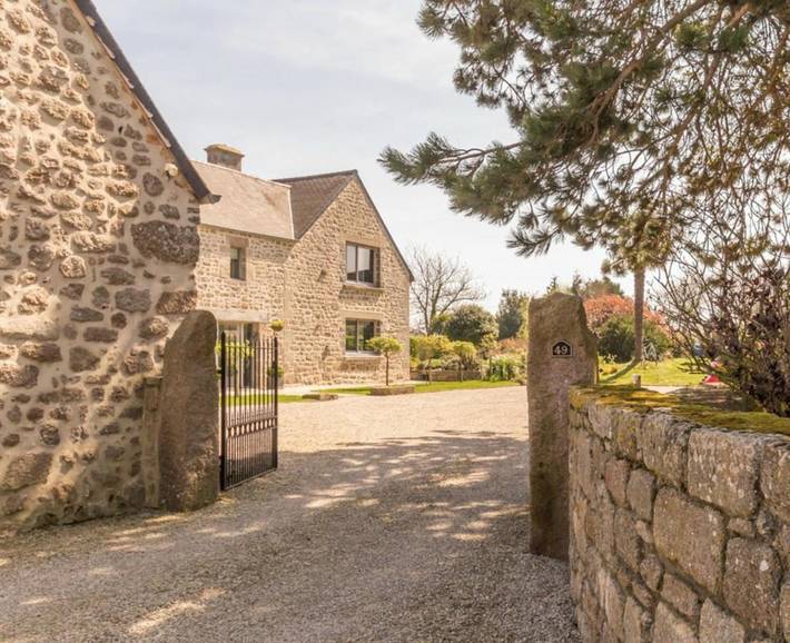 Chambre d’hôte pour 3 personnes, avec Terrasse ainsi que Jardin et Vue