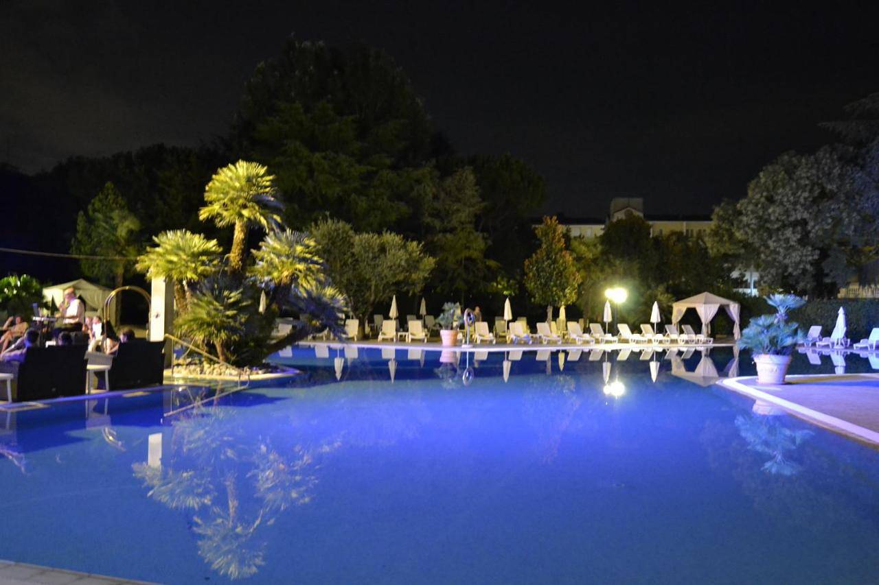 Hotel Internazionale Terme in Abano Terme, Collines Éuganéennes