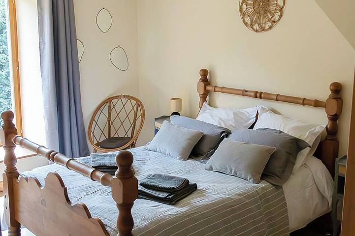 Location de vacances pour 9 personnes, avec jacuzzi, animaux acceptés à Pleugueneuc - 2