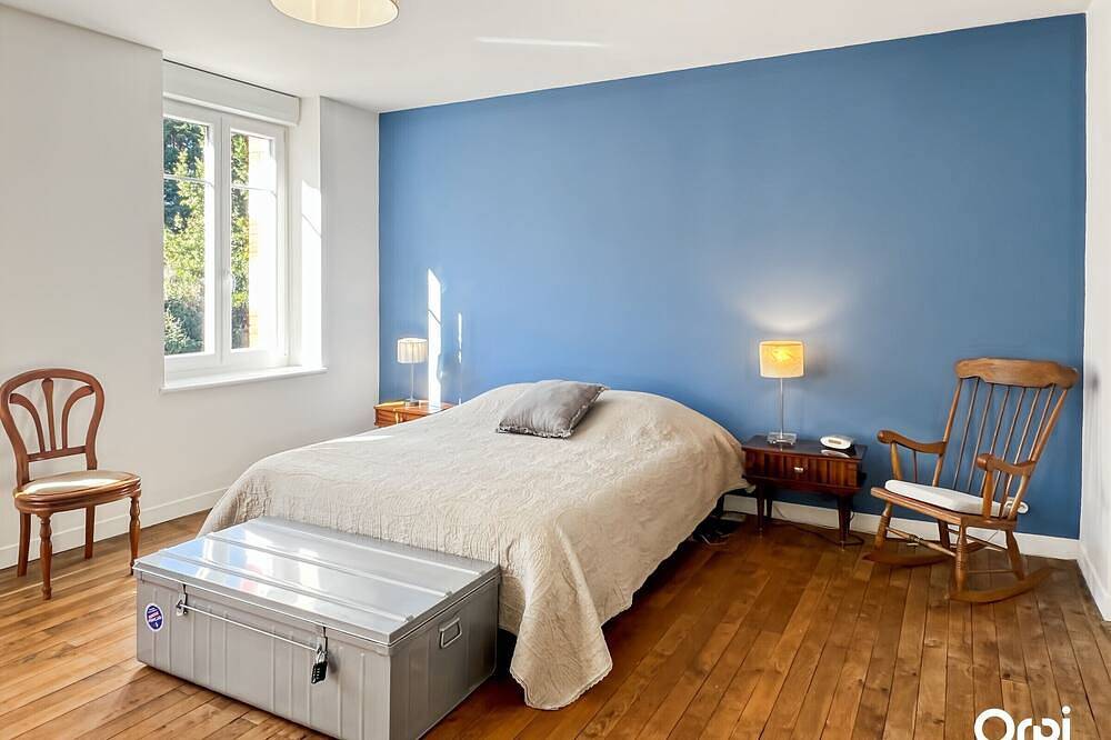 Casa familiar renovada 14 plazas a 10 min de playas, aparcamiento y wifi in Quéven, Côte des Mégalithes