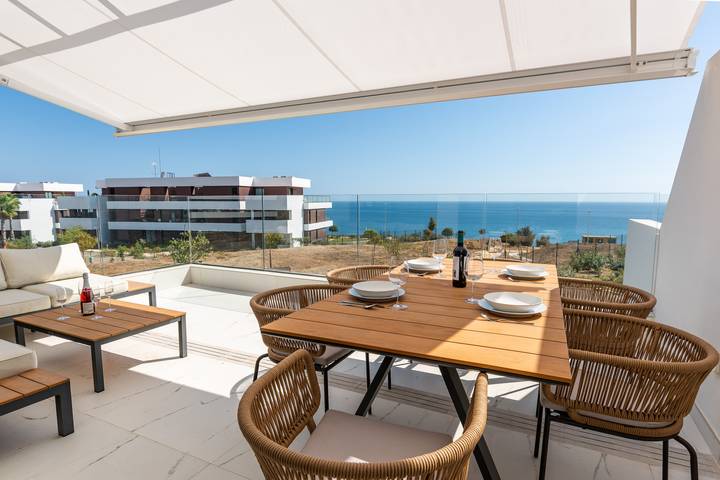 Apartamento para 6 personas, con terraza y piscina en Casares Costa