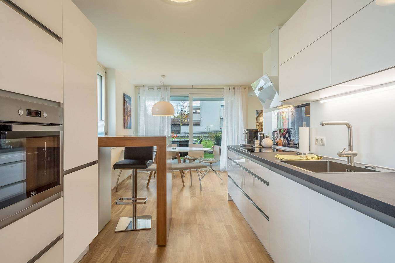 Appartement "Sunny" met Uitzicht op de Bergen, Wi-Fi & Privéterras, foto 8