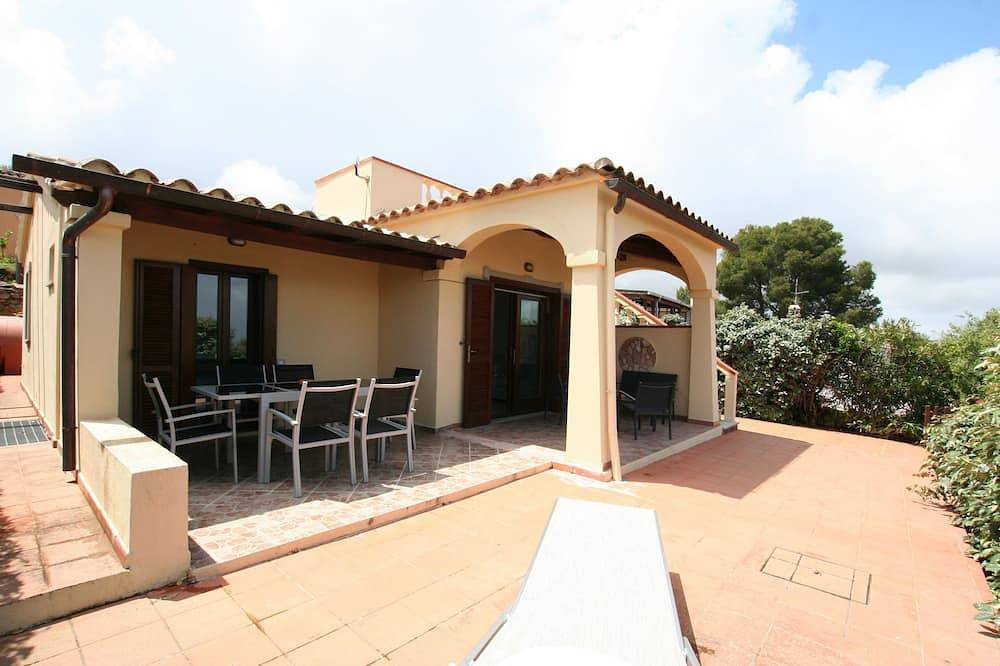 Villa per 6 Persone in Porto San Paolo, Loiri Porto San Paolo