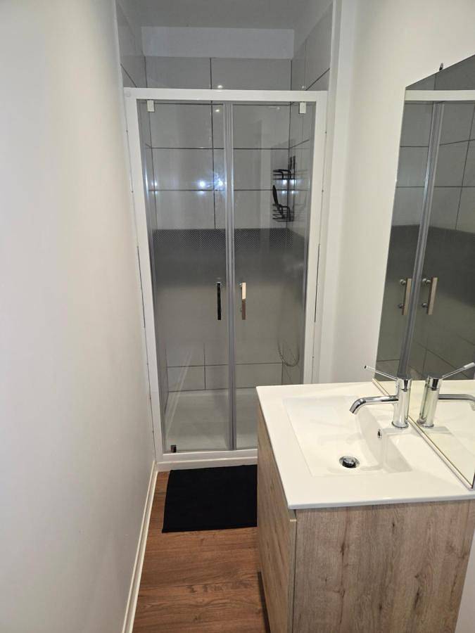 Appartement entier, One-Bedroom Apartment in Tarascon-sur-Ariège, Ariège