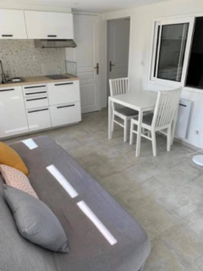 Gîte pour 5 personnes, avec jardin et terrasse à Bohars - 3