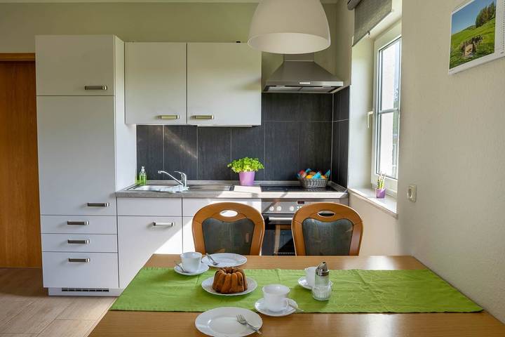 Ganze Ferienwohnung, Ferienwohnung "Sperling" für 4 Personen, Eg in Schönbach, Vulkaneifel