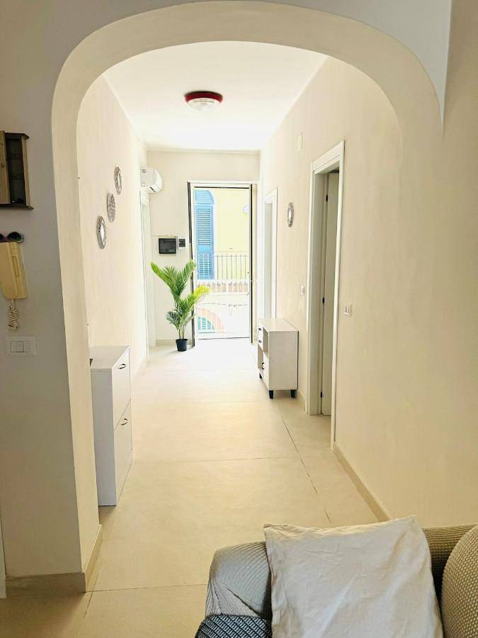 Gîte pour 6 personnes, avec vue et terrasse à Torre Faro - 2