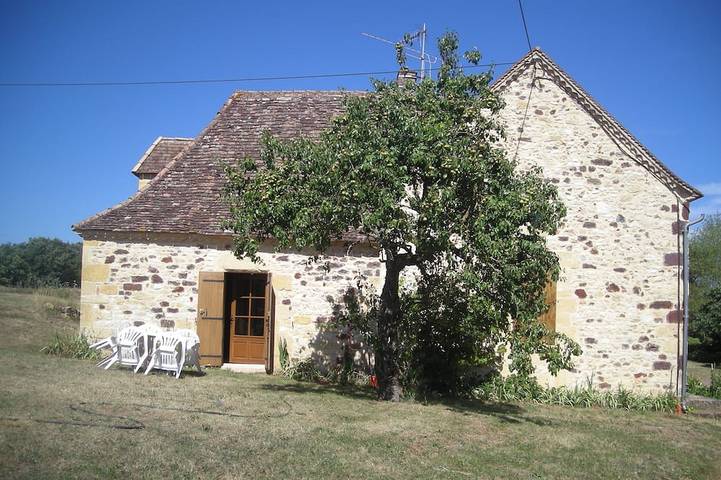 Gîte pour 6 personnes, avec jardin à Saint-Romain-de-Monpazier