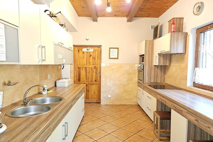 Großes Haus mit privatem Garten und Sauna in Powiat Olsztyński