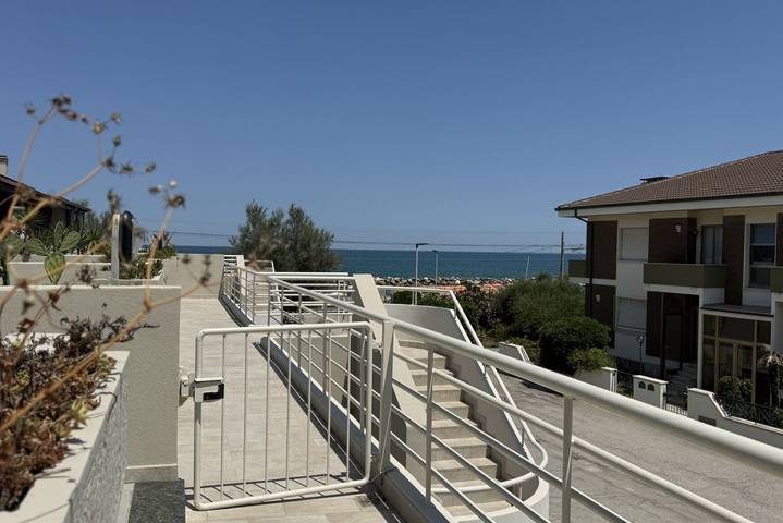 Ferienwohnung für 3 Personen, mit Balkon/Terrasse in Fano - 2