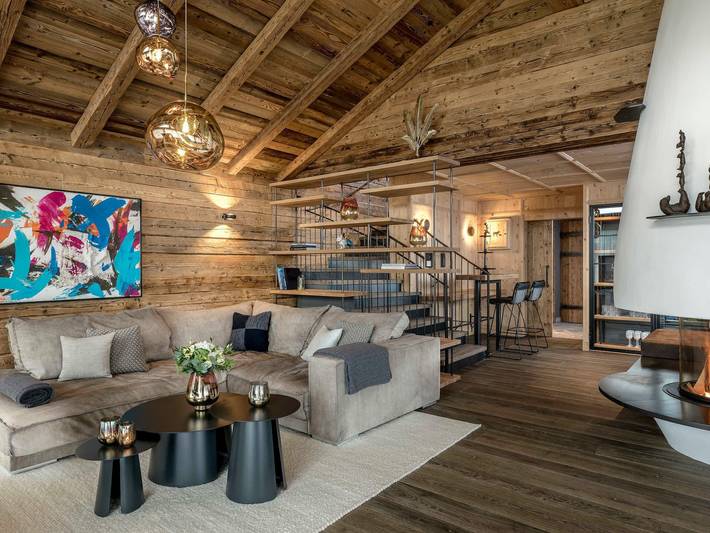 Chalet für 6 Personen, mit Pool und Garten sowie Balkon und Ausblick, kinderfreundlich in Leogang - 4