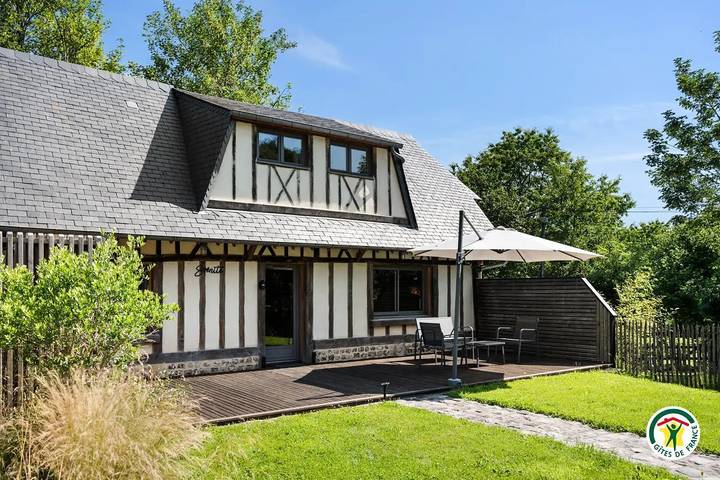 Gîte pour 4 personnes, avec jardin à Saint-Arnoult (Seine-Maritime)