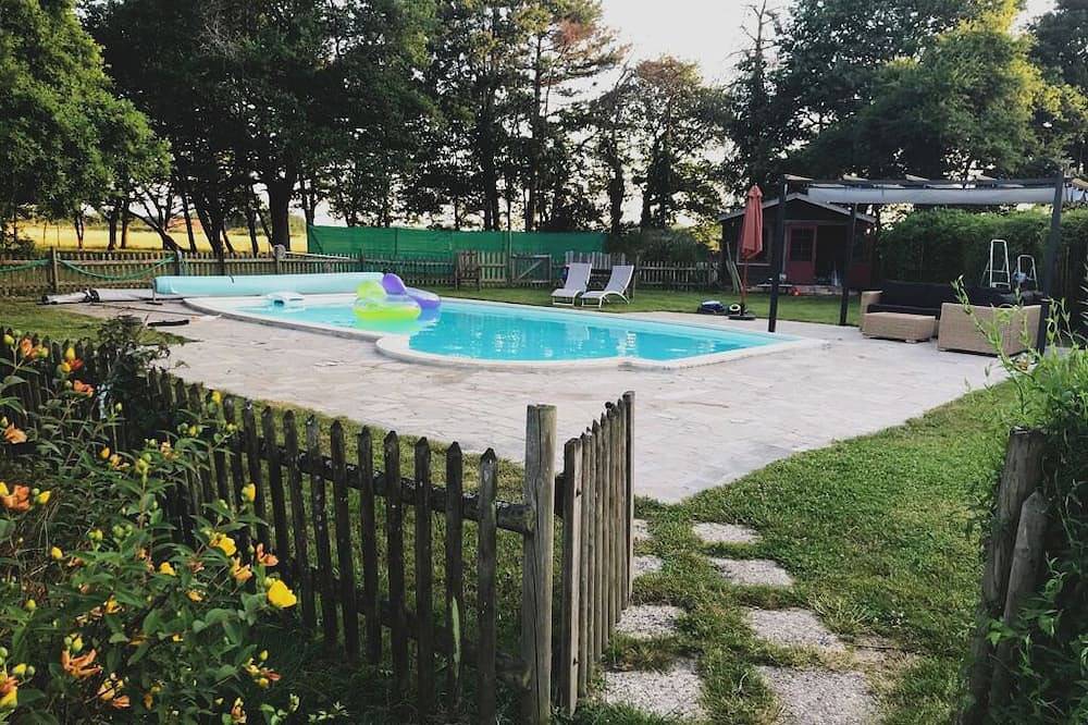 Pavillon de chasse rénové -piscine privative - au coeur Sologne des étangs in Neung-sur-Beuvron, Sologne