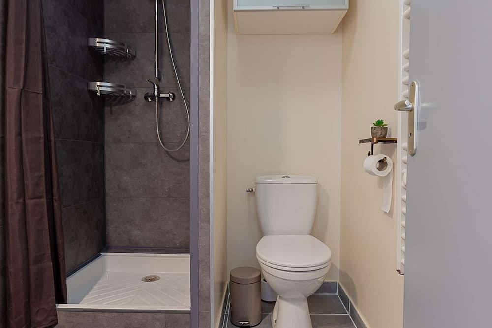 Entire apartment, Bright 57 m² duplex apartment on 2nd floor, in the heart of Vieux Valence. in Valence, Valence region