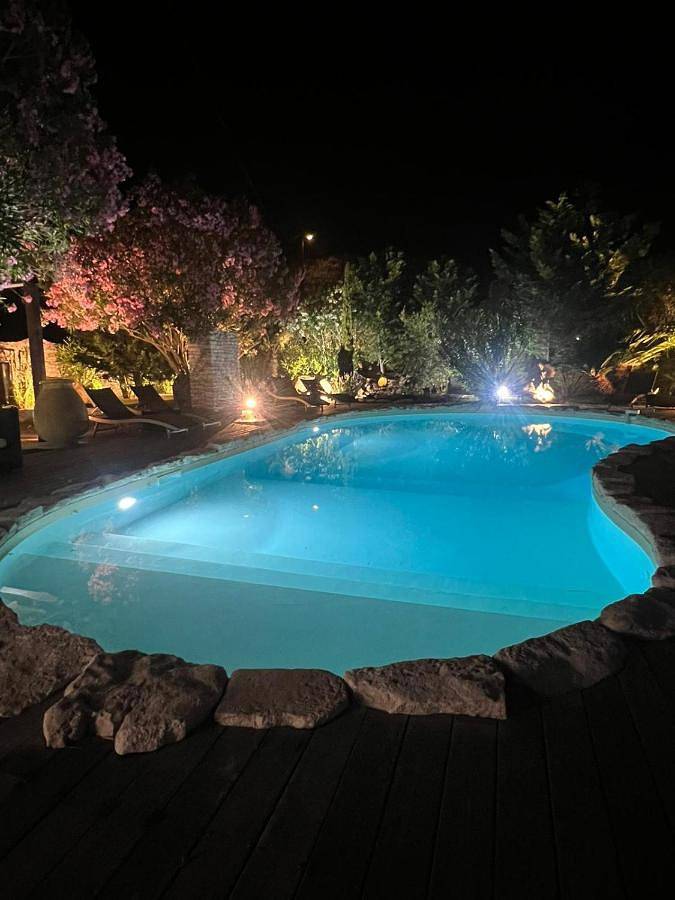 Chambre d’hôte pour 2 personnes, avec vue ainsi que piscine et jardin à Bonifacio - 2