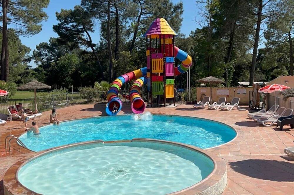 Chalet 3 étoiles - Piscine in Bollène, Vaucluse