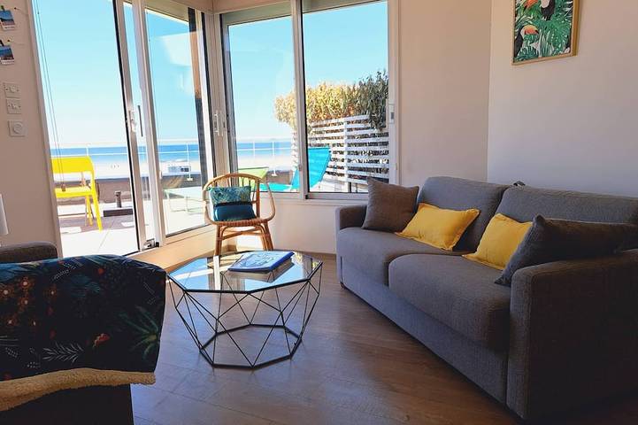 Gîte pour 4 personnes, avec terrasse dans Plage de Lestrevet - 3