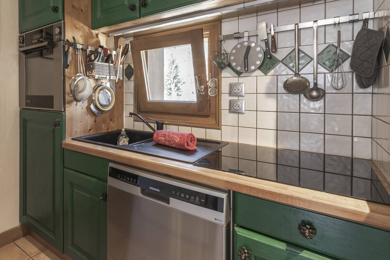 Apartamento entero, Les Capucins 2- Vue Mont-Blanc - Lac - Escalade in Chamonix-Mont-Blanc, Region Bonneville