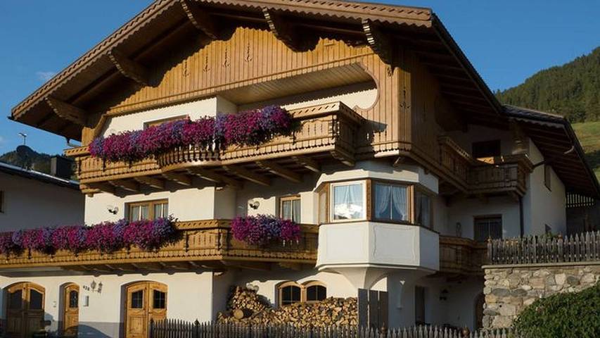 Ferienwohnung für 2 Personen, mit Balkon und Ausblick, kinderfreundlich in Nauders