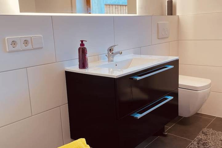 Ferienwohnung für 6 Personen, mit Balkon und Garten in Haundorf - 4