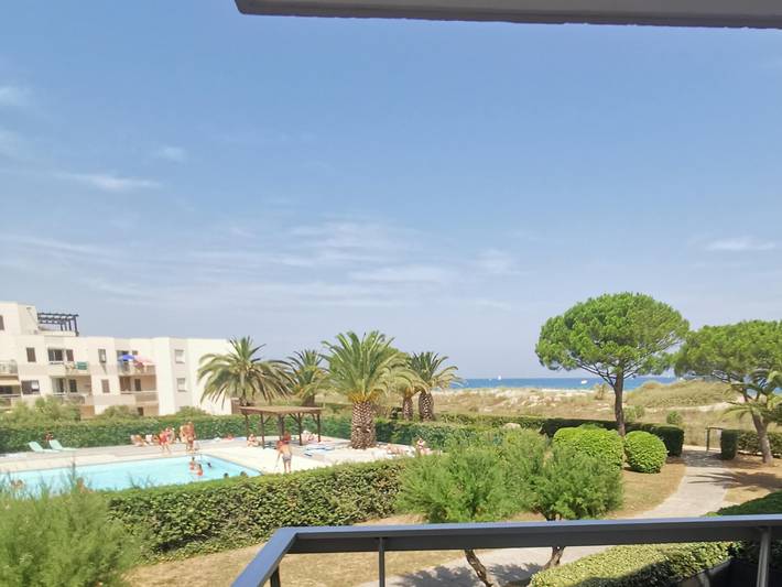 Appartement de vacances pour 4 personnes, avec terrasse et piscine, animaux acceptés
