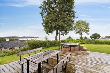 Ferieudlejning til 12 Personer i Løjt, Aabenraa, Billede 3