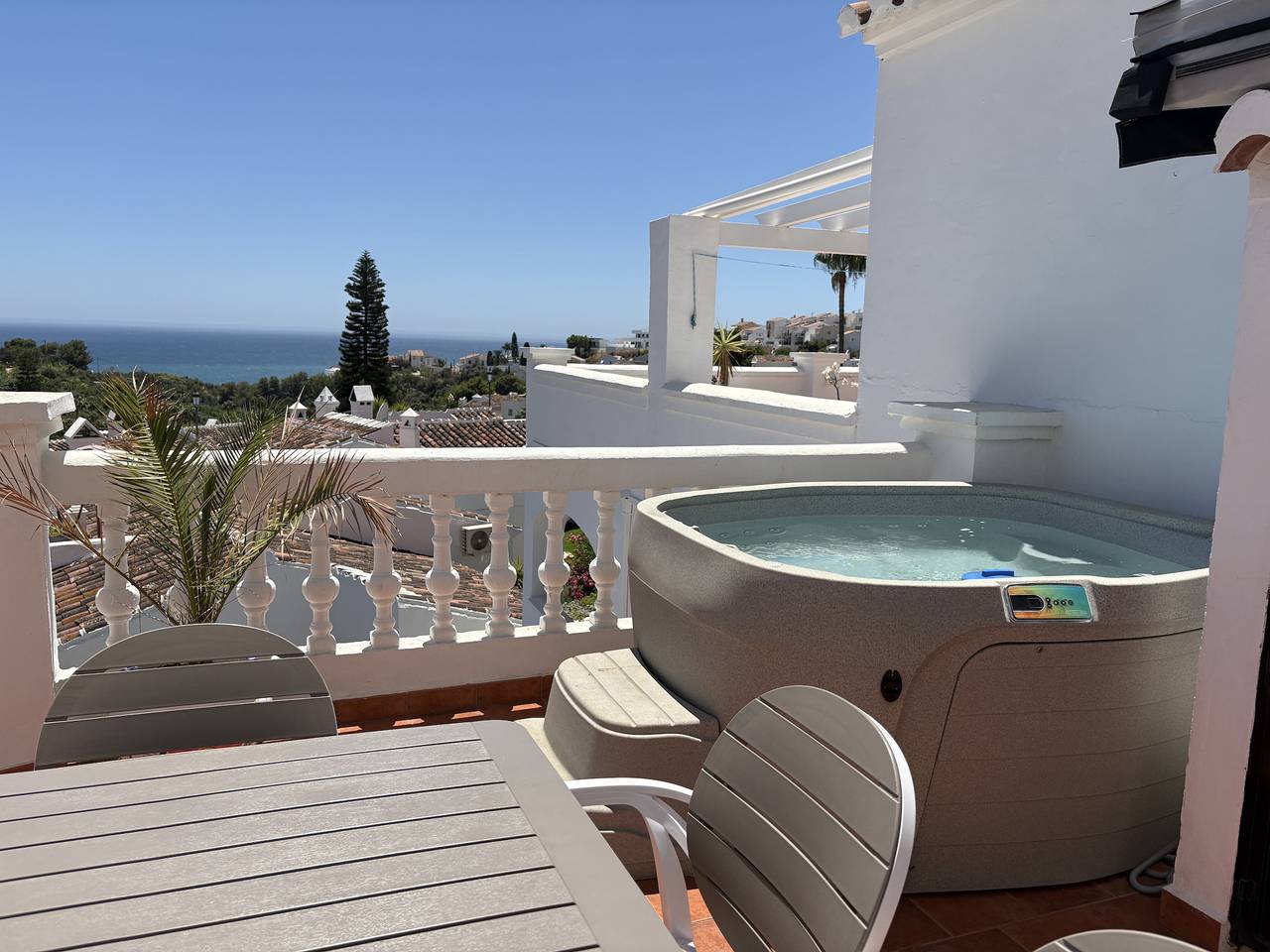 Ganze Wohnung, Tetuan 15 - Oasis Properties in El Capistrano, Costa del Sol